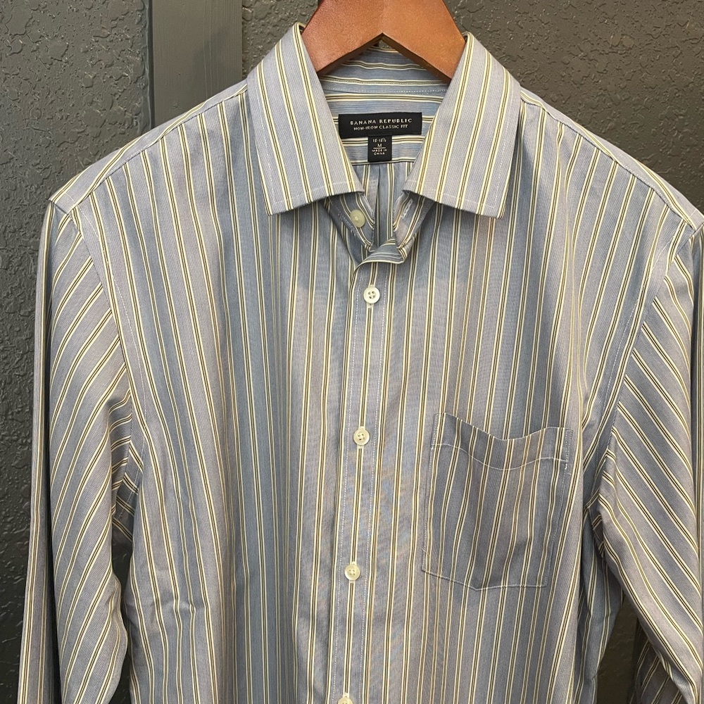 Banana Republic Non-Iron Classic Fit Dress Shirt